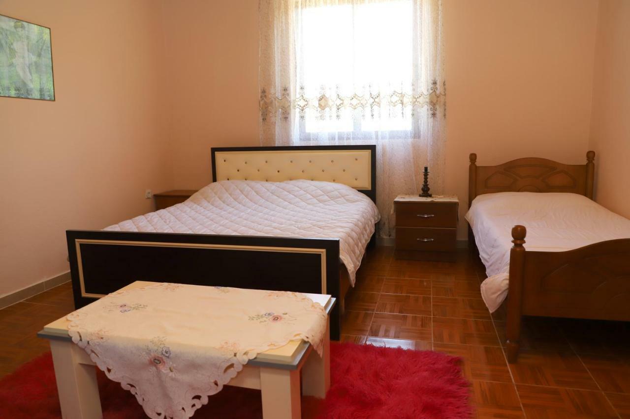 Guest House Pashollari ベラト 部屋 写真